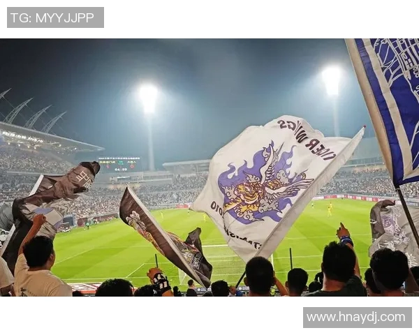 足球明星立牌设计素材分享助你打造个性化球迷空间