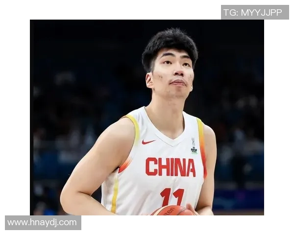 余嘉豪:从新星崛起到篮球赛场的璀璨传奇之路